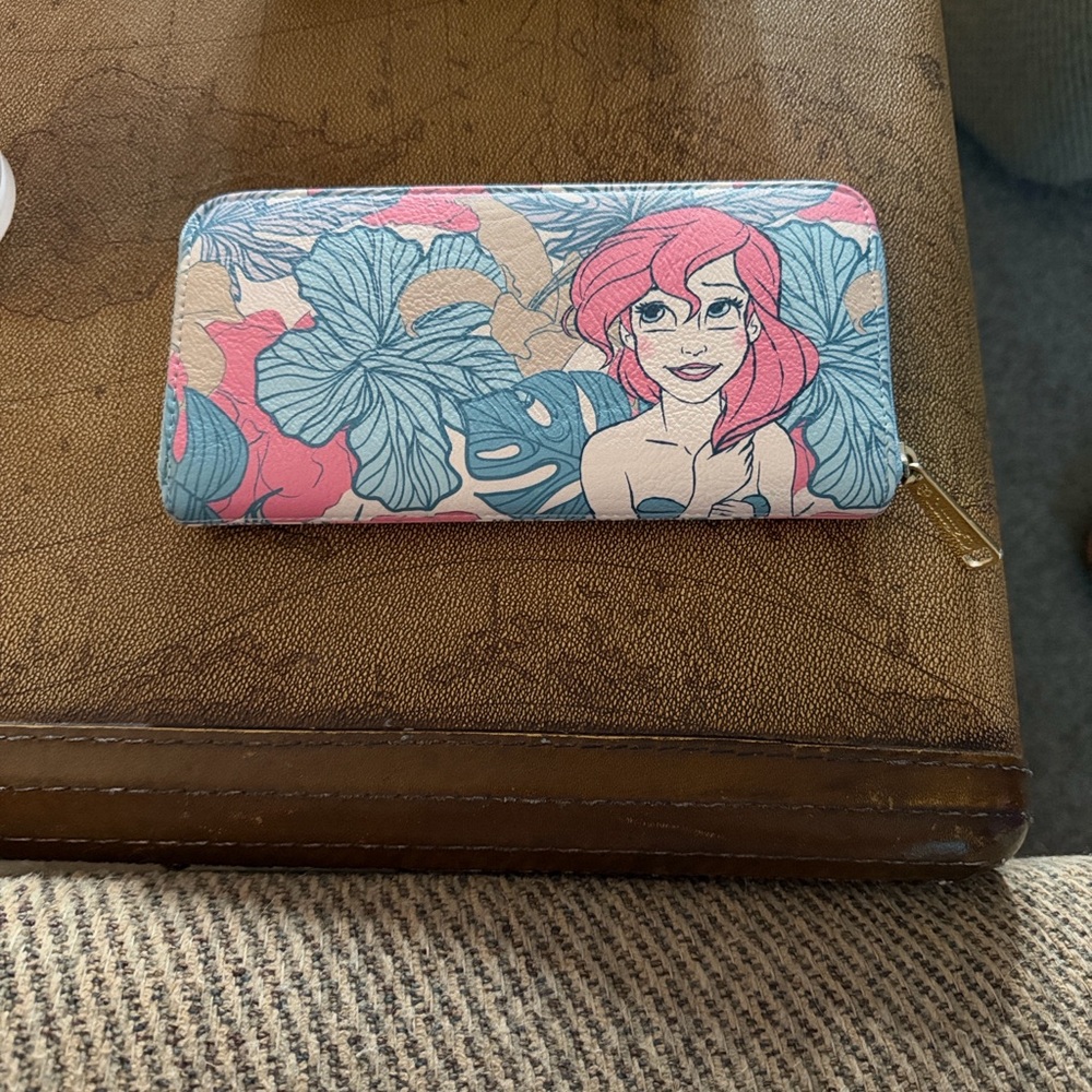 Colorful Women's Wallet with Cartoon Design